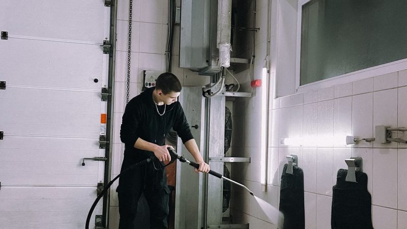 High-pressure cleaning