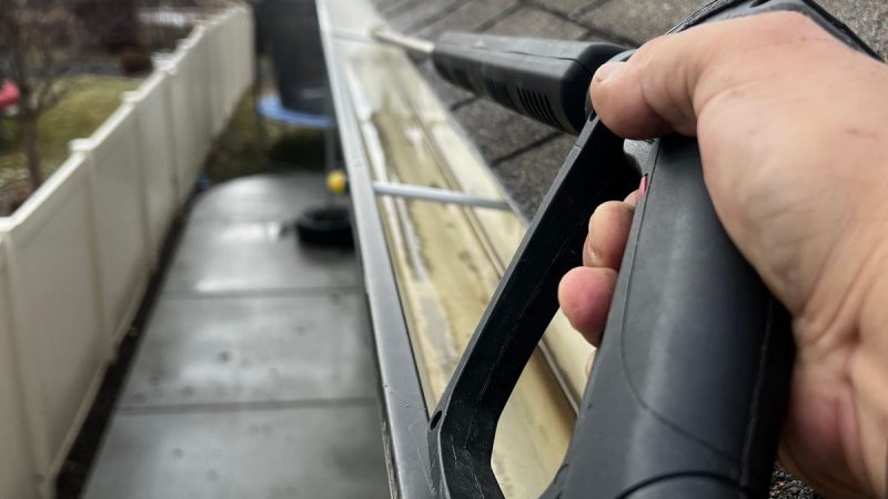 Gutter and downpipe cleaning